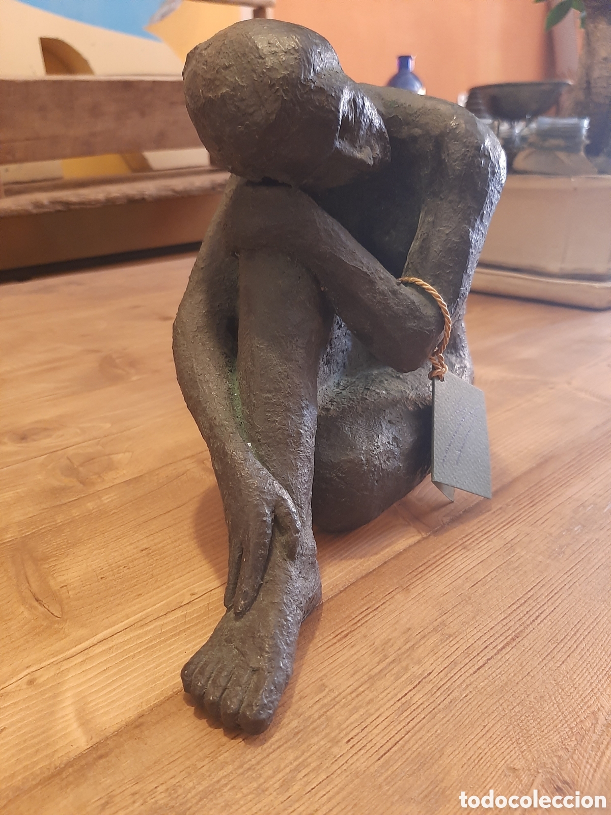 Arte: Escultura mujer sentada Genny Muri&aacute; - Foto 6