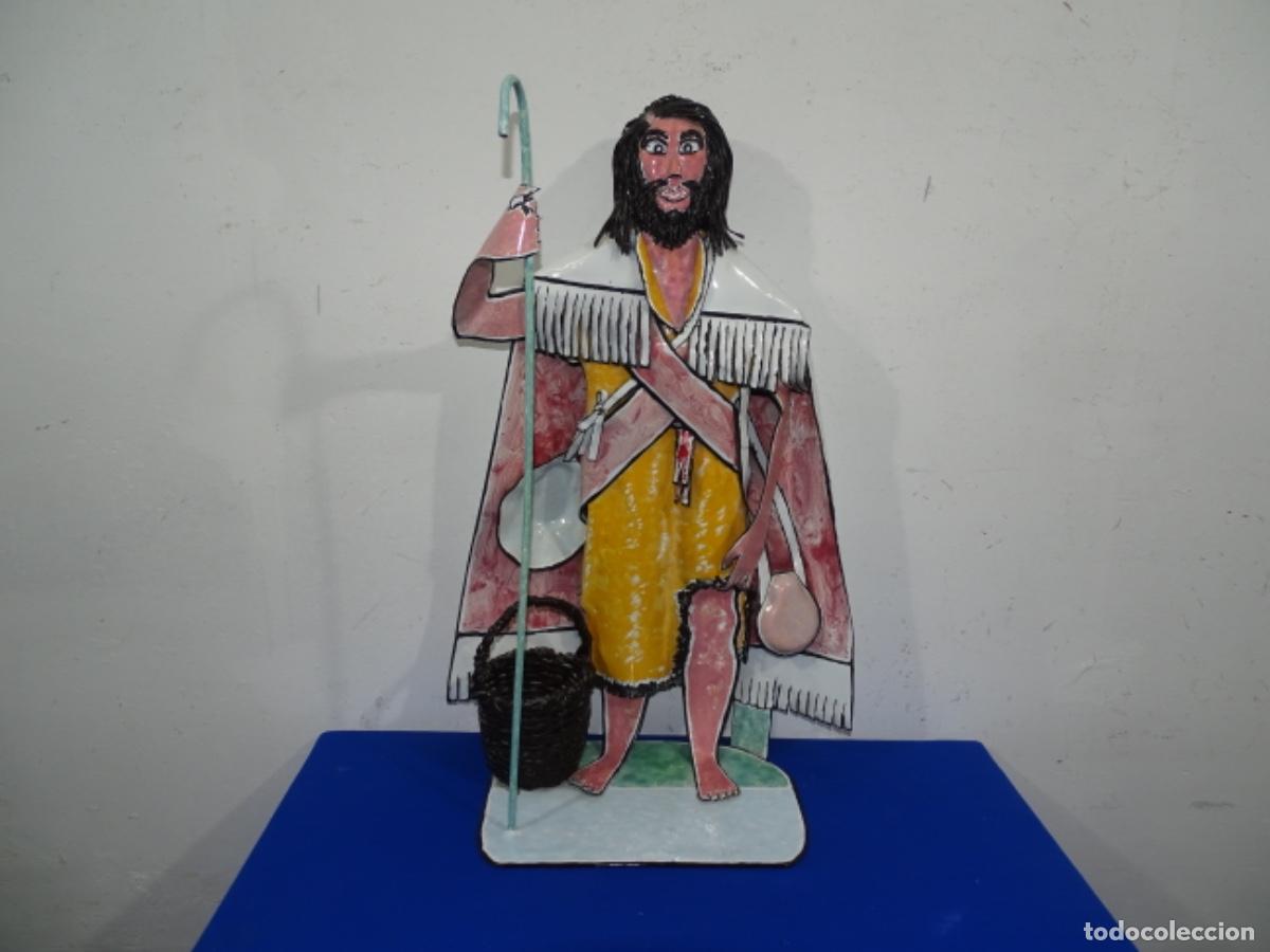 Arte: GRAN ESCULTURA EN ESMALTE DE PASTOR CON CESTA. AUTOR AN&Oacute;NIMO. - Foto 1