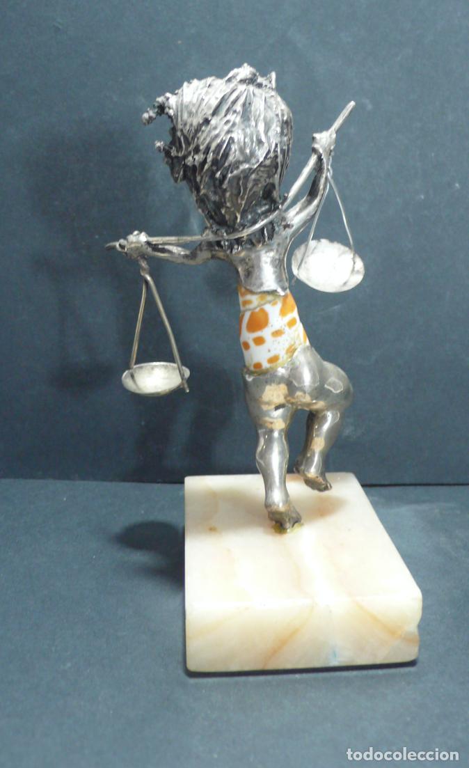 Arte: peque&ntilde;a escultura de mujer - Foto 4