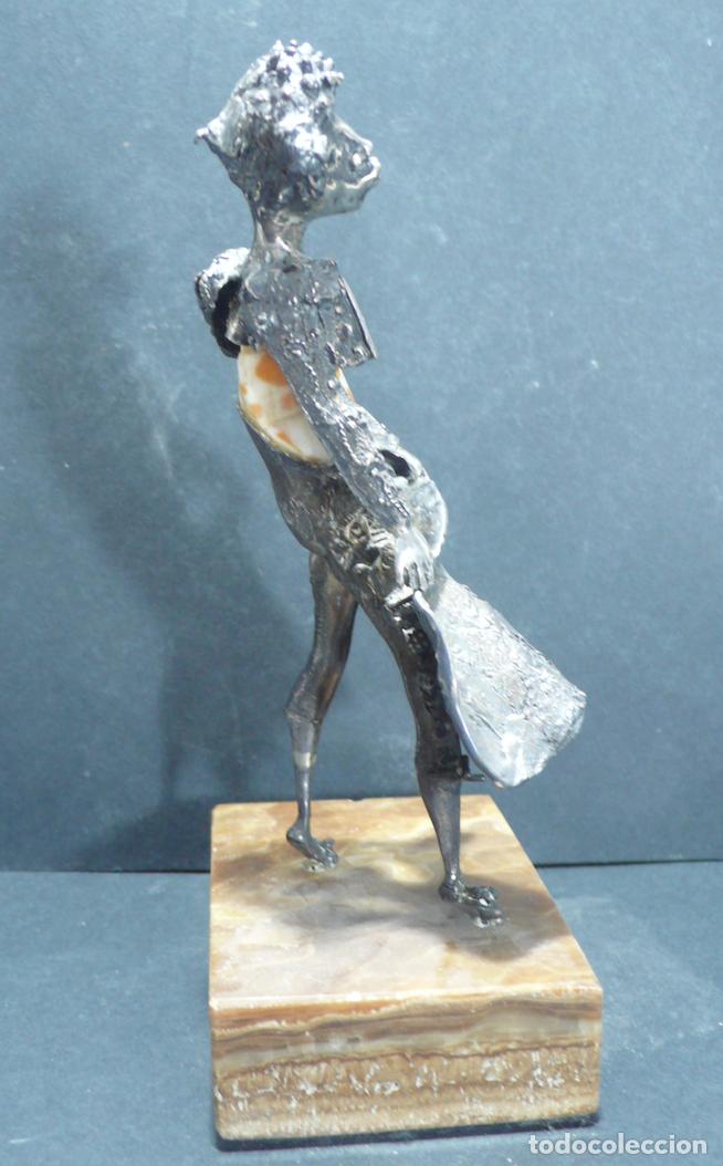Arte: PEQUE&Ntilde;A ESCULTURA DE TORERO - Foto 2