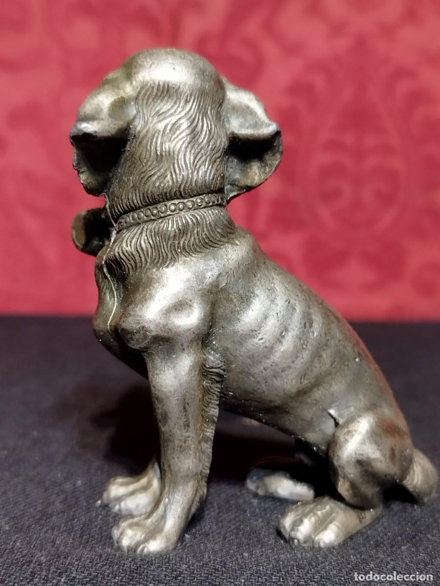 Arte: FIGURA DE PERRO RAZA POINTER PORTANDO UN BARRIL EN SU CUELLO - Foto 2
