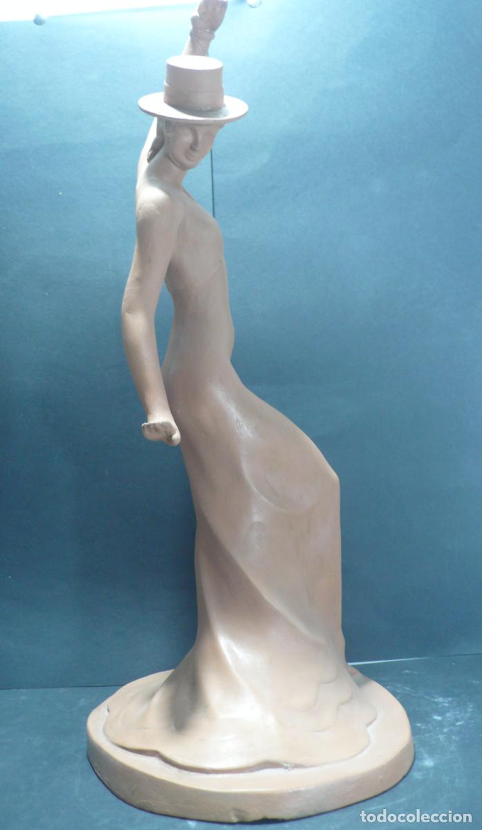 Arte: ESCULTURA DE MUJER EN ESCAYOLA - Foto 2