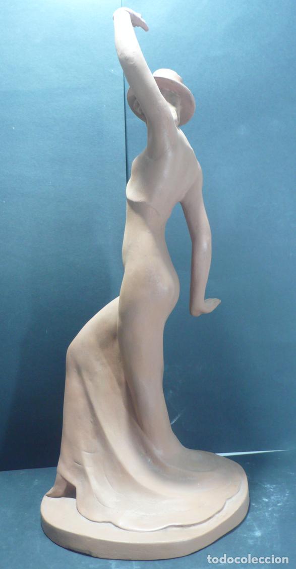 Arte: ESCULTURA DE MUJER EN ESCAYOLA - Foto 3