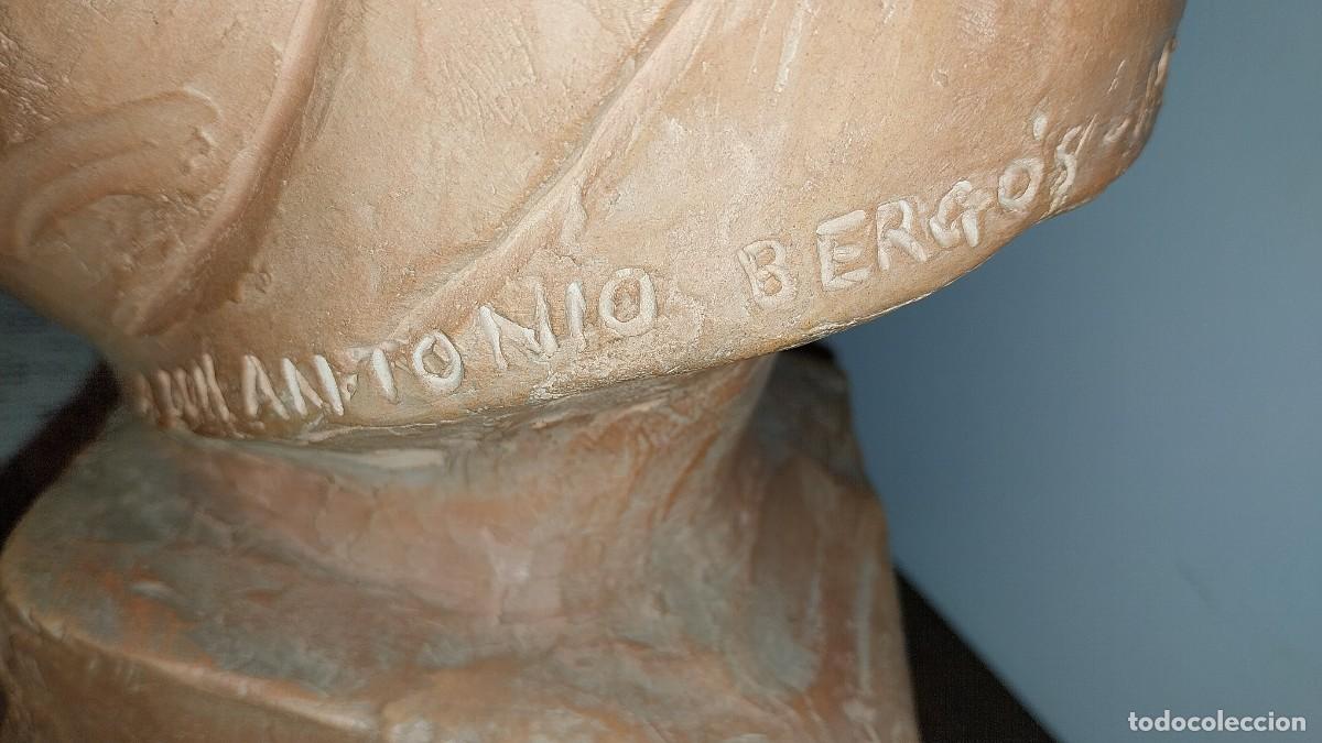 Arte: Busto de barro, de 1958, casi a tama&ntilde;o normal. - Foto 2