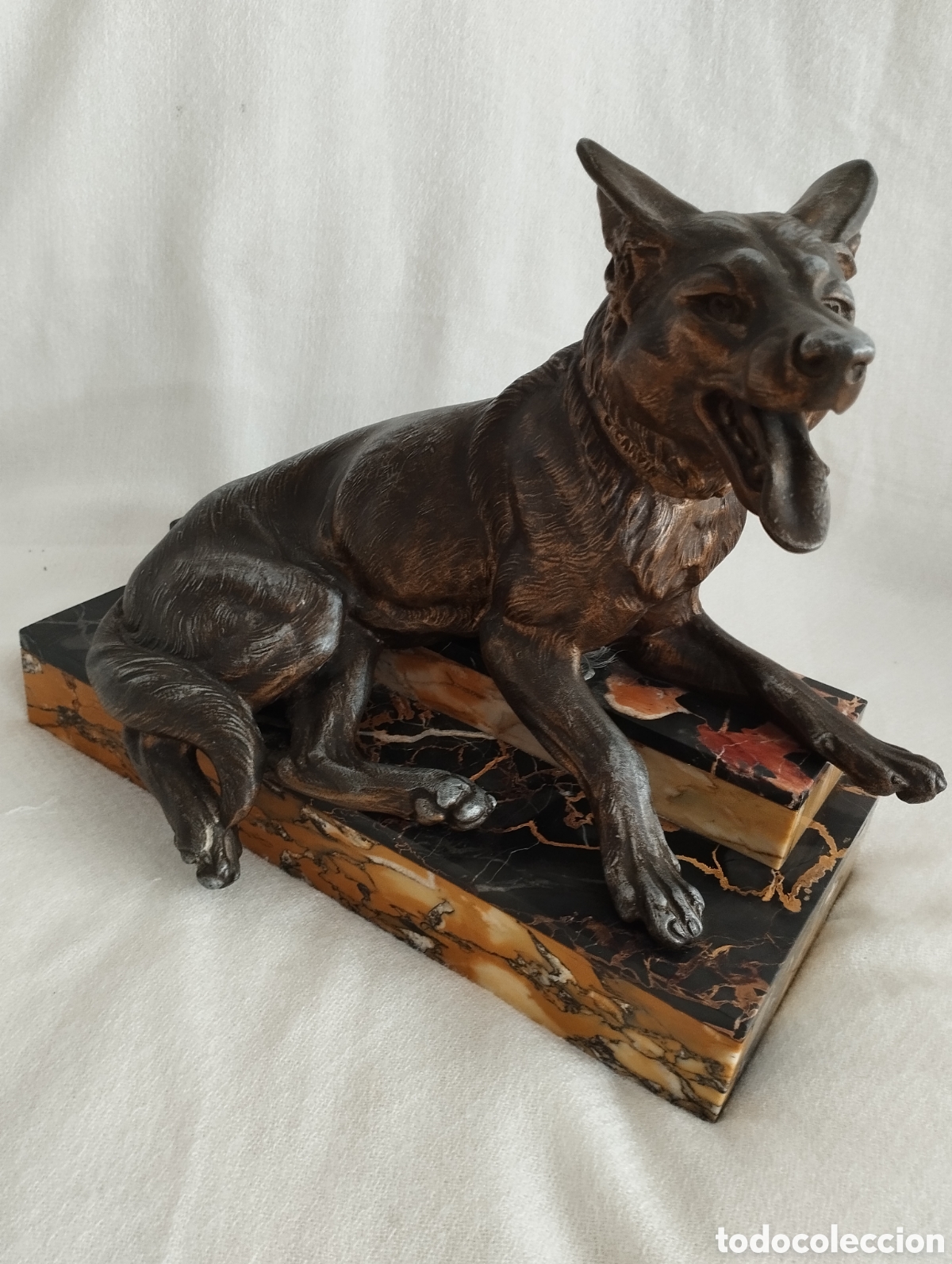 Arte: Antiguo Perro Calamina y M&aacute;rmol. - Foto 1