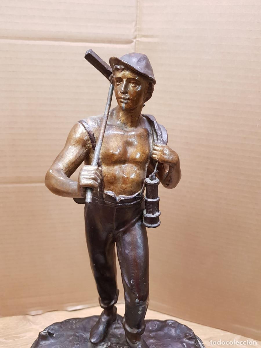 Arte: ESTATUA DE UN MINERO-CON RELOJ - Foto 2