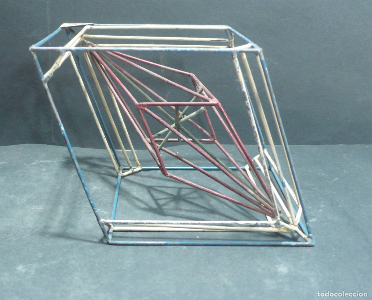 Arte: PEQUE&Ntilde;A ESCULTURA ABSTRACTA - Foto 1
