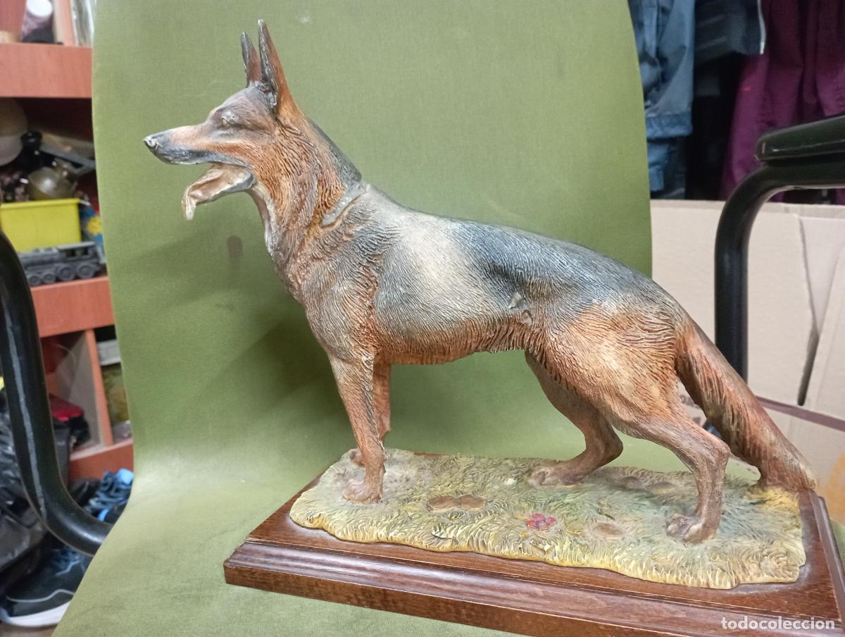 Arte: PERRO PASTOR ALEMAN -RESINA - Foto 1