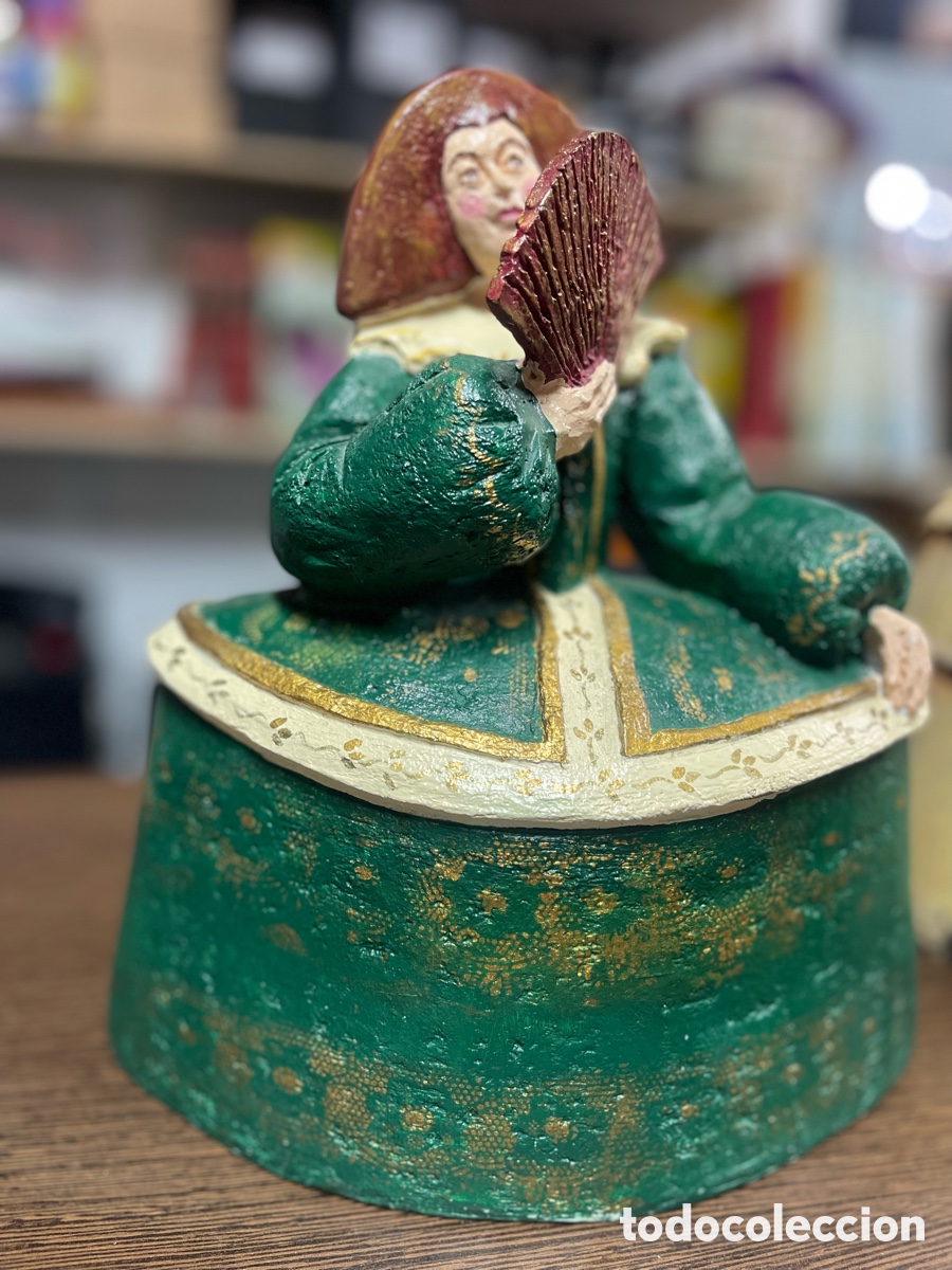 Arte: MENINAS DE ESCAYOLA E HIERRO - Foto 4