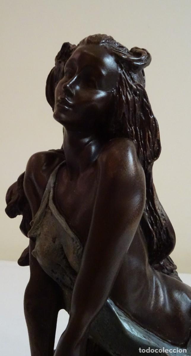Arte: Escultura de mujer con posado - Foto 15