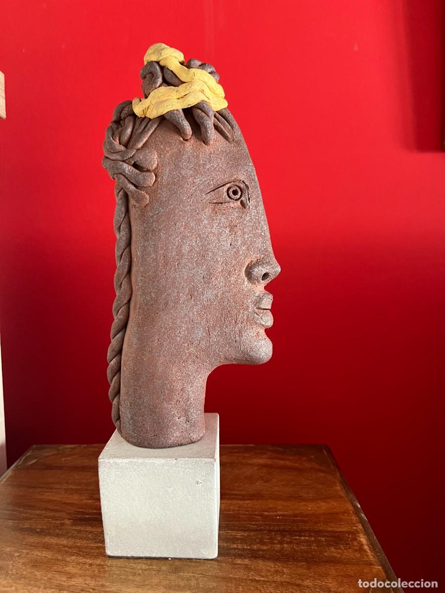 Arte: Escultura en gres de Victor Ceprian Cortes de 1997 &rdquo;MIRADA&rdquo; - Foto 1