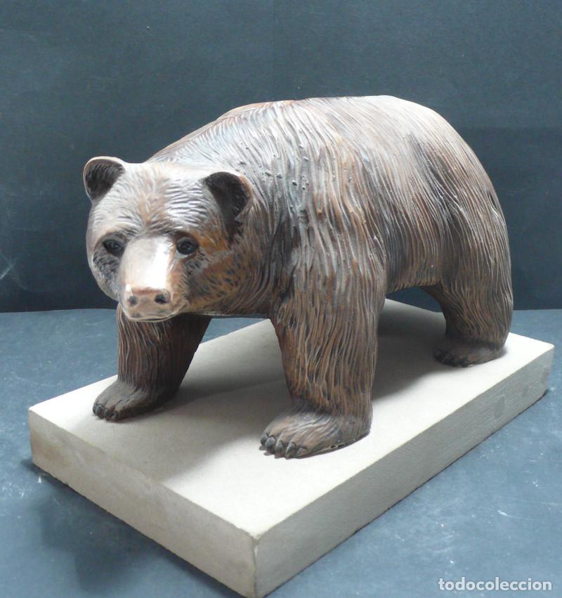 Arte: escultura de oso en yeso - Foto 1
