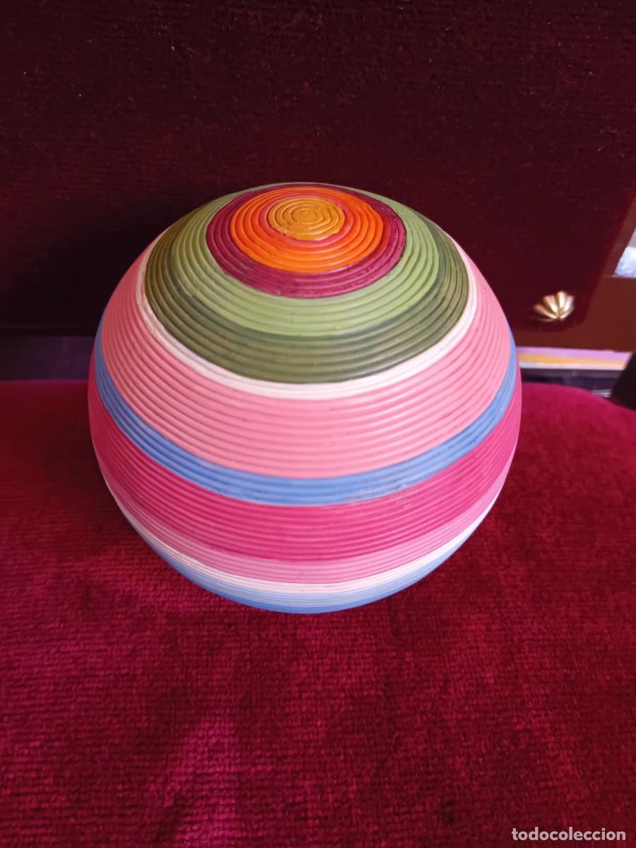 Arte: Esfera estriada de marfilina - Foto 1