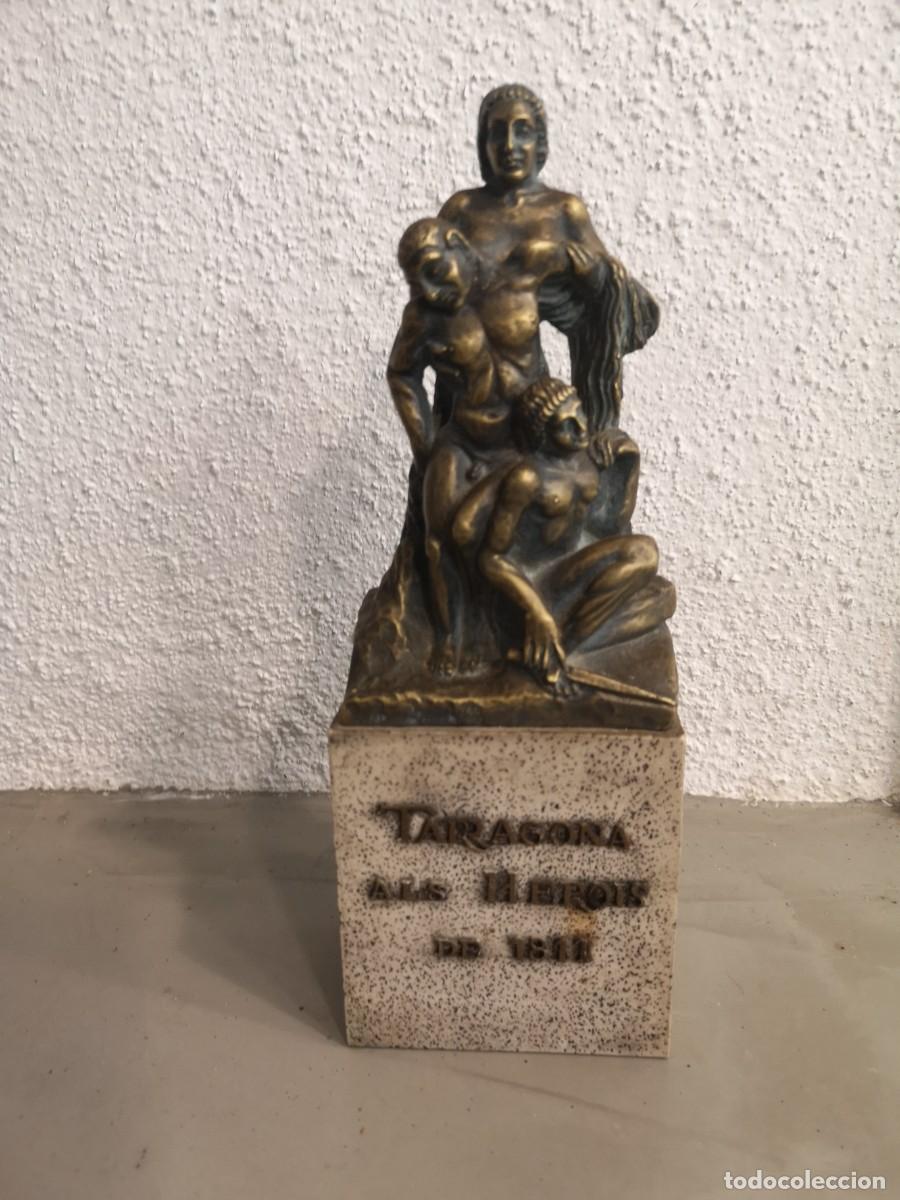 Arte: Escultura de &rdquo;Els despullats&rdquo; de Tarragona - Foto 1
