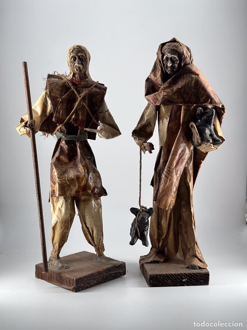 Arte: PAREJA FIGURAS HECHAS A MANODE PASTA DE PAPEL - Foto 1