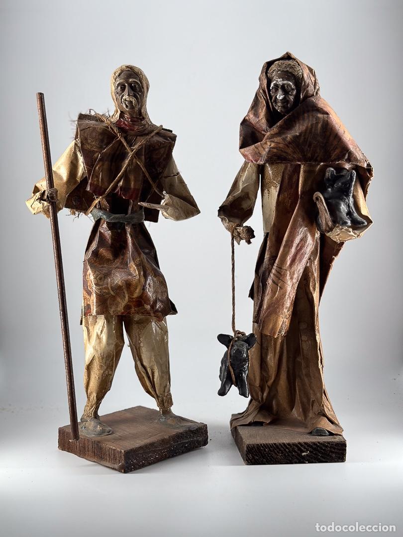 Arte: PAREJA FIGURAS HECHAS A MANODE PASTA DE PAPEL - Foto 2