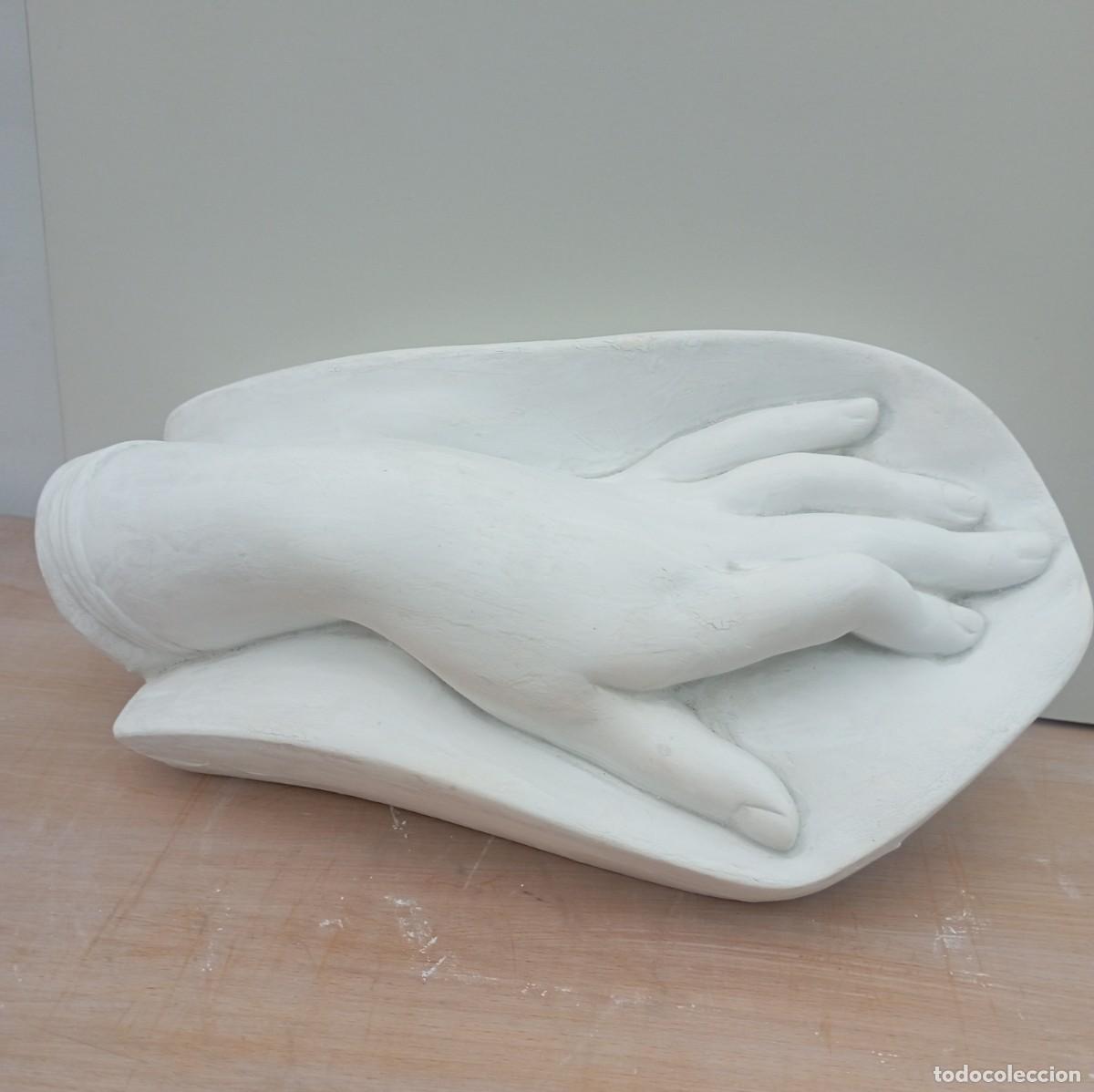 Arte: Mano abierta en escayola . Modelo anat&oacute;mico. - Foto 3