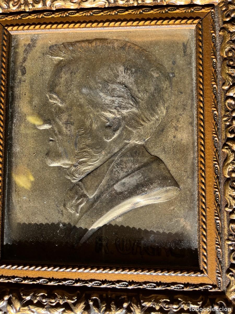 Arte: Relieve sobre esta&ntilde;o de Richard Wagner - Foto 5