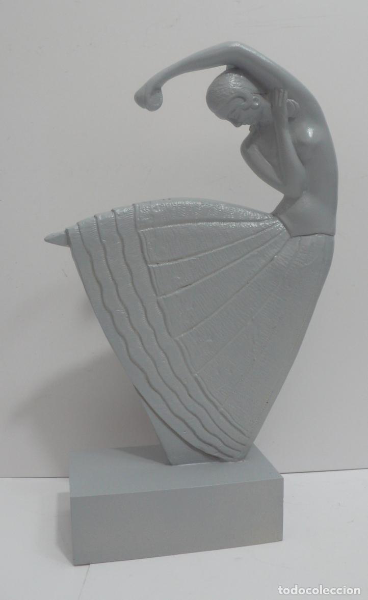 Arte: ESCULTURA DE MUEJER EN YESO - Foto 1