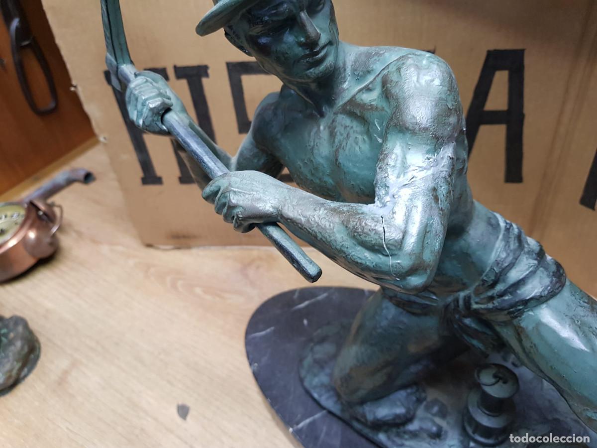 Arte: ANTIGUA ESTATUA DE MINERO - Foto 3