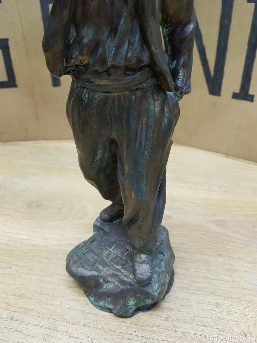 Arte: ANTIGUA ESTATUA DE PICAPEDRERO - Foto 3