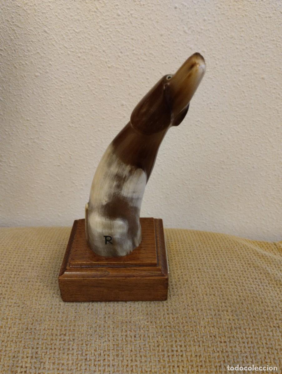 Arte: Figura de perro tallada en asta - Foto 4