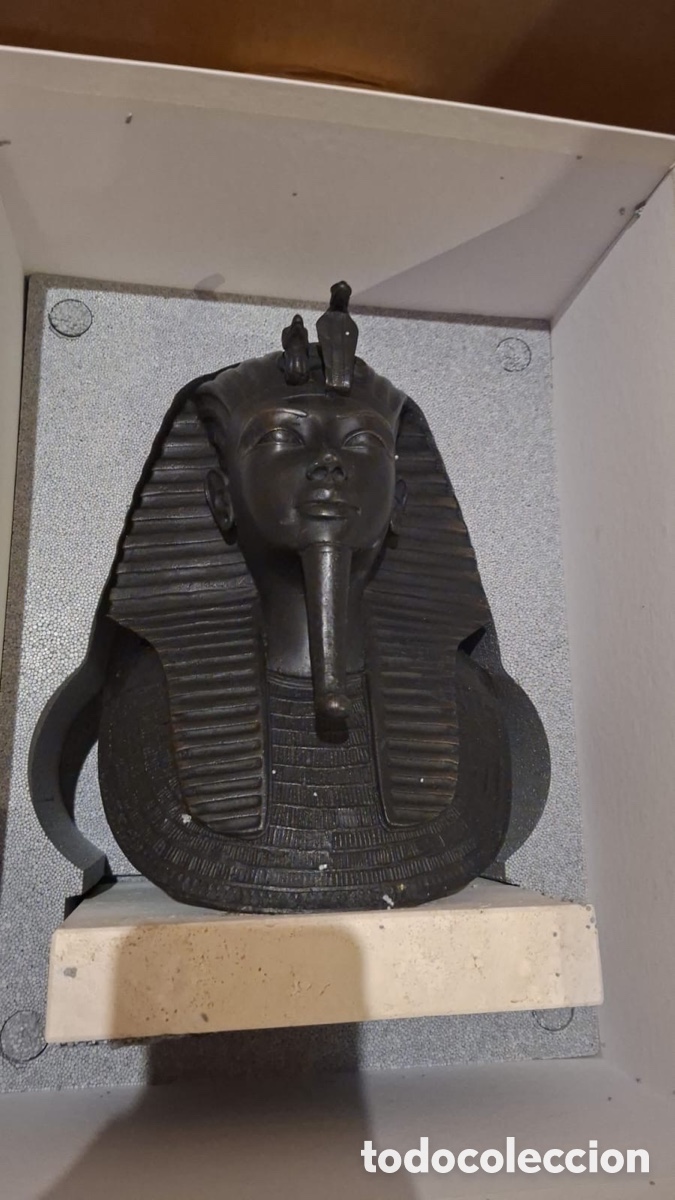 Arte: Tutankamon escultura y libro Skel - Foto 2