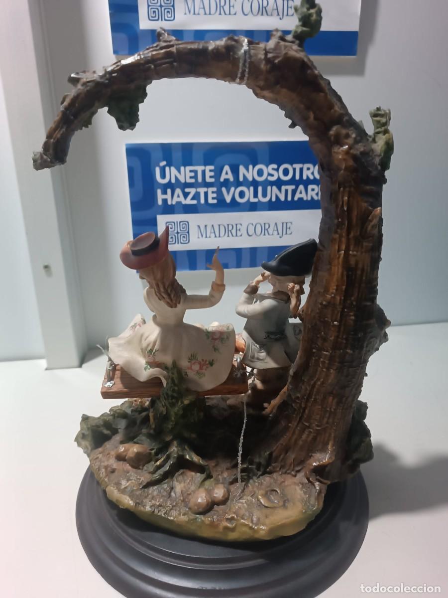 Arte: Figura de colecci&oacute;n Capodimonte pintada a mano - Foto 4