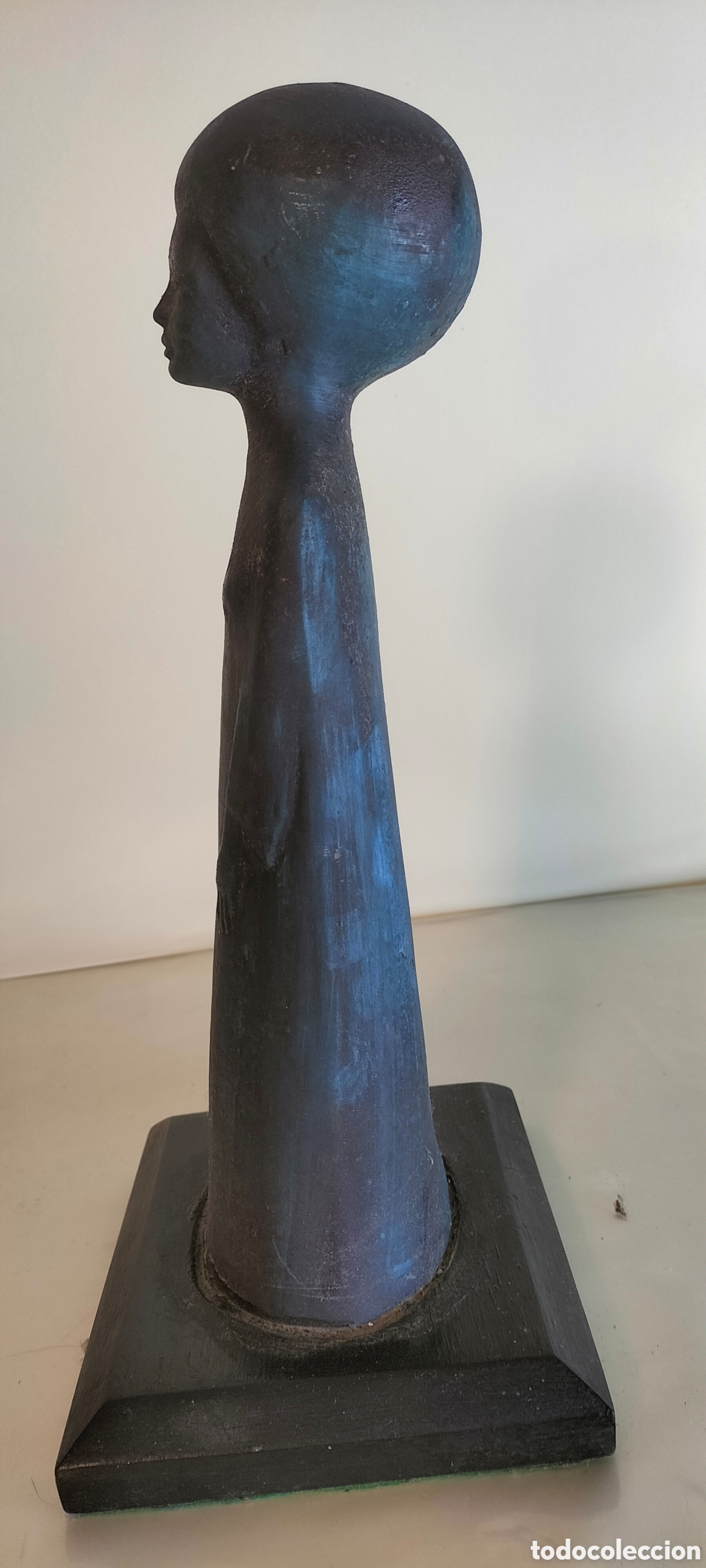Arte: Estatua de Dama azul . - Foto 3