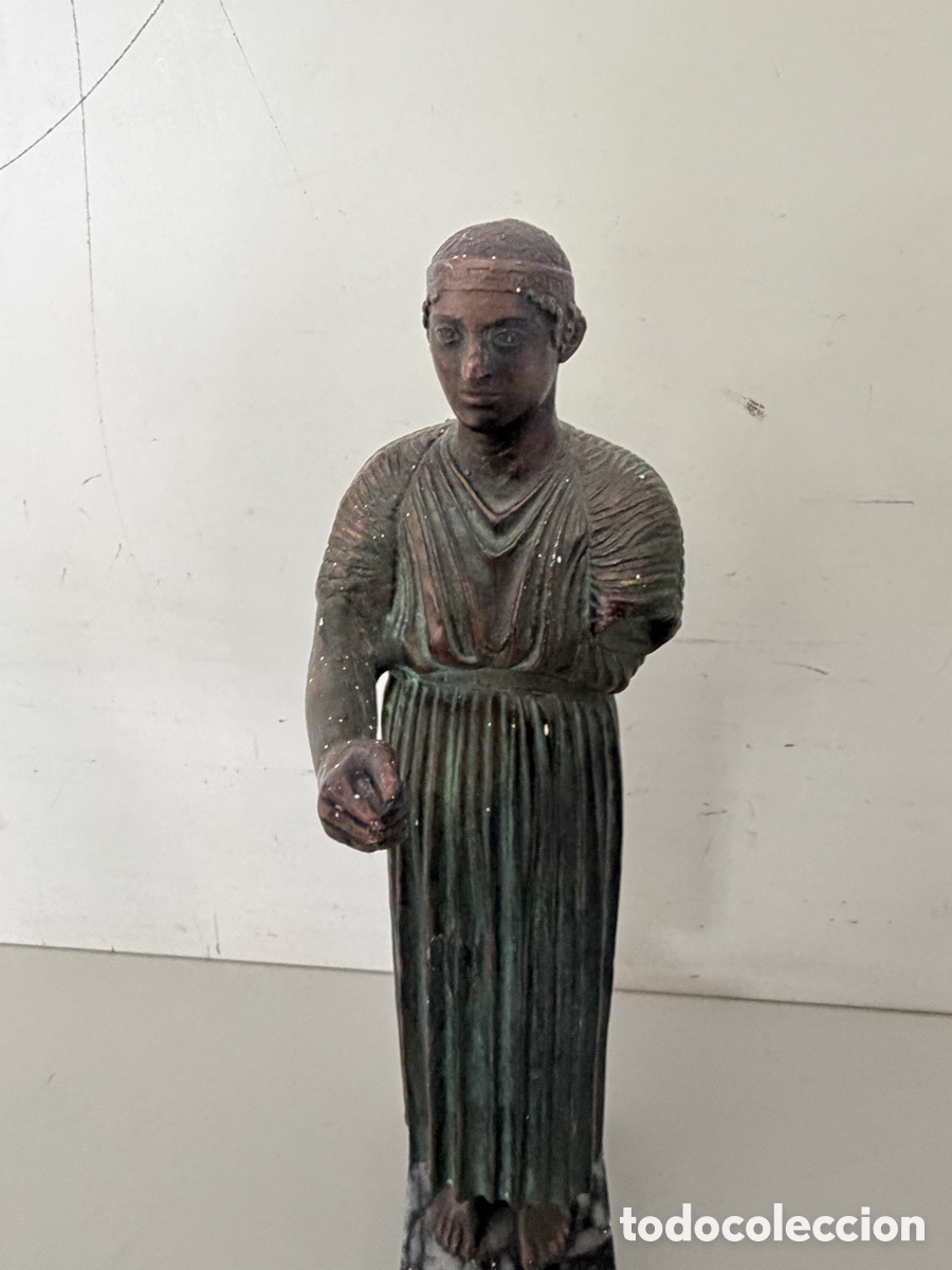 Arte: Escultura Auriga de Delfos. - Foto 2