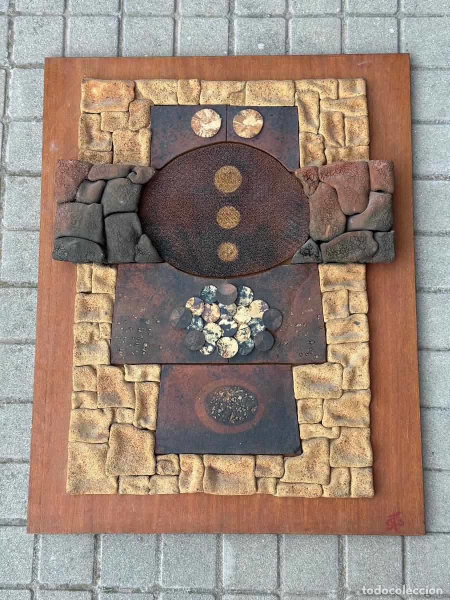 Kunst: // IMPORTANTE OBRA DE ARTE MATERICO // 83 x 65 cm // c. 20 kg // SOLO RECOGIDA LOCAL //