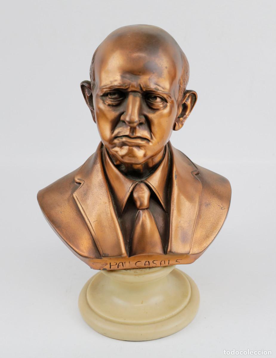 Arte: Busto de Pau Casals, en metal, firmado: Arnaldo Giannelli. 28cm altura total de la pieza.