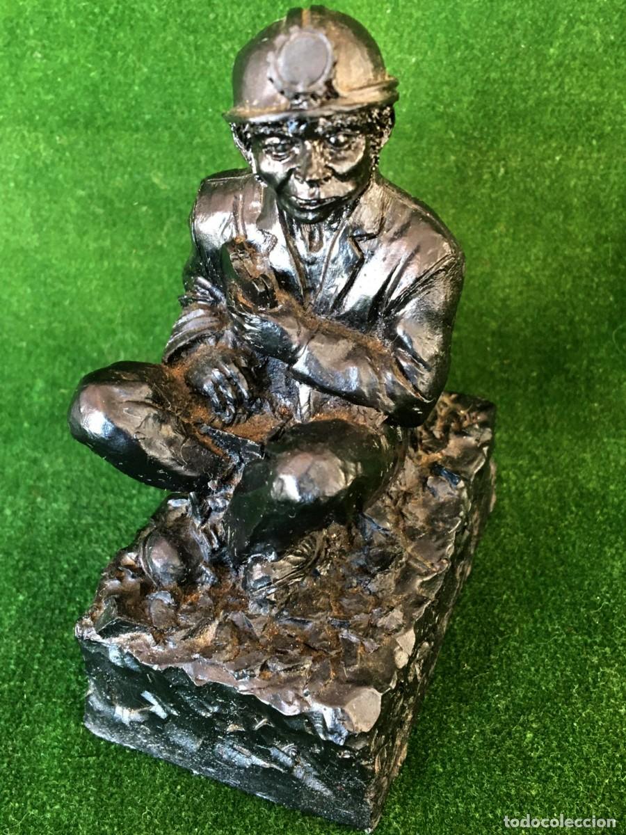 Arte: Figura de minero tallada en carb&oacute;n - Foto 2