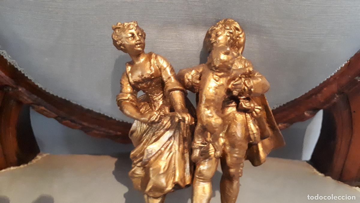 Arte: FIGURA DE ESTA&Ntilde;O DORADO . S. XIX.