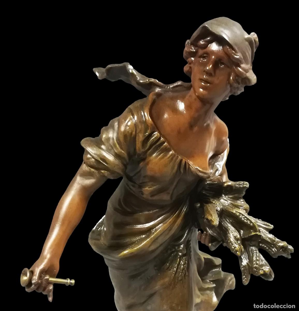 Art: FIGURA DE CALAMINA MUJER SEGADORA AUGUSTE MOREAU SIGLO XIX