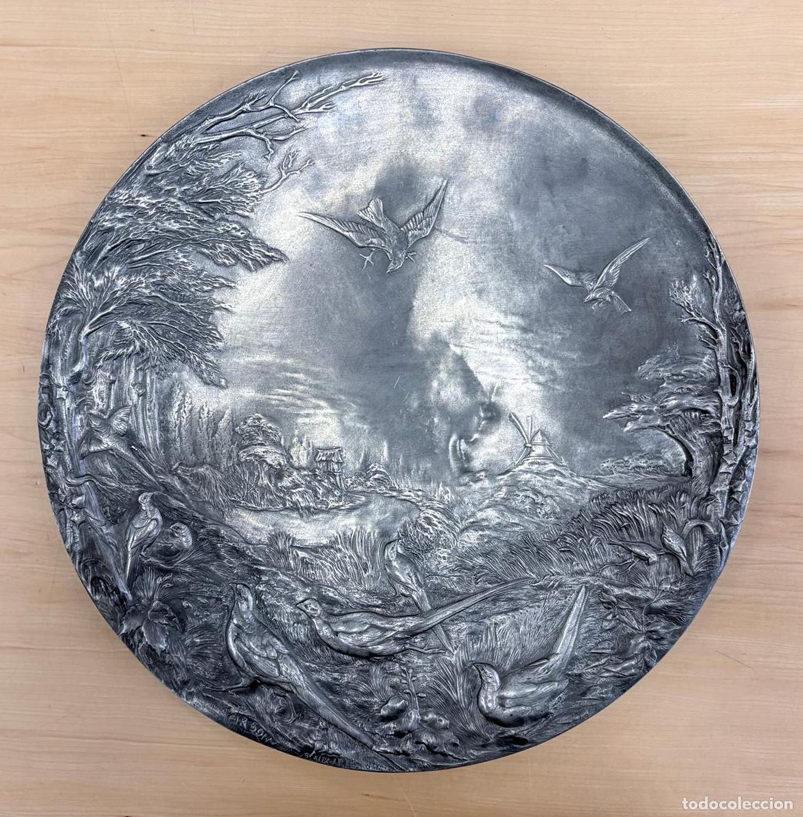 Arte: RELIEVE CIRCULAR FRANC&Eacute;S DE TEMA CINEG&Eacute;TICO, FIRMADO &ldquo;ARSON. BEAUX ARTS PARIS 1811&rdquo;. FRANCIA, 1811.