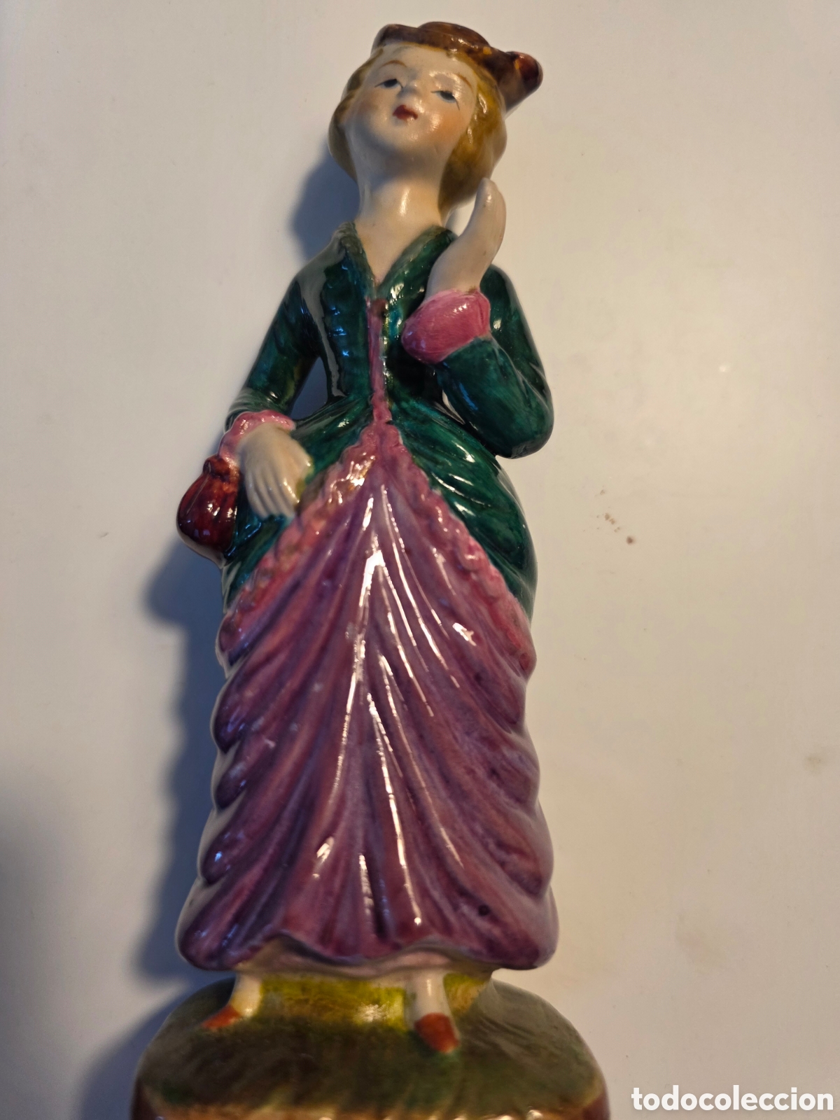 Art: FIGURA ESCAYOLA PINTADA A MANO