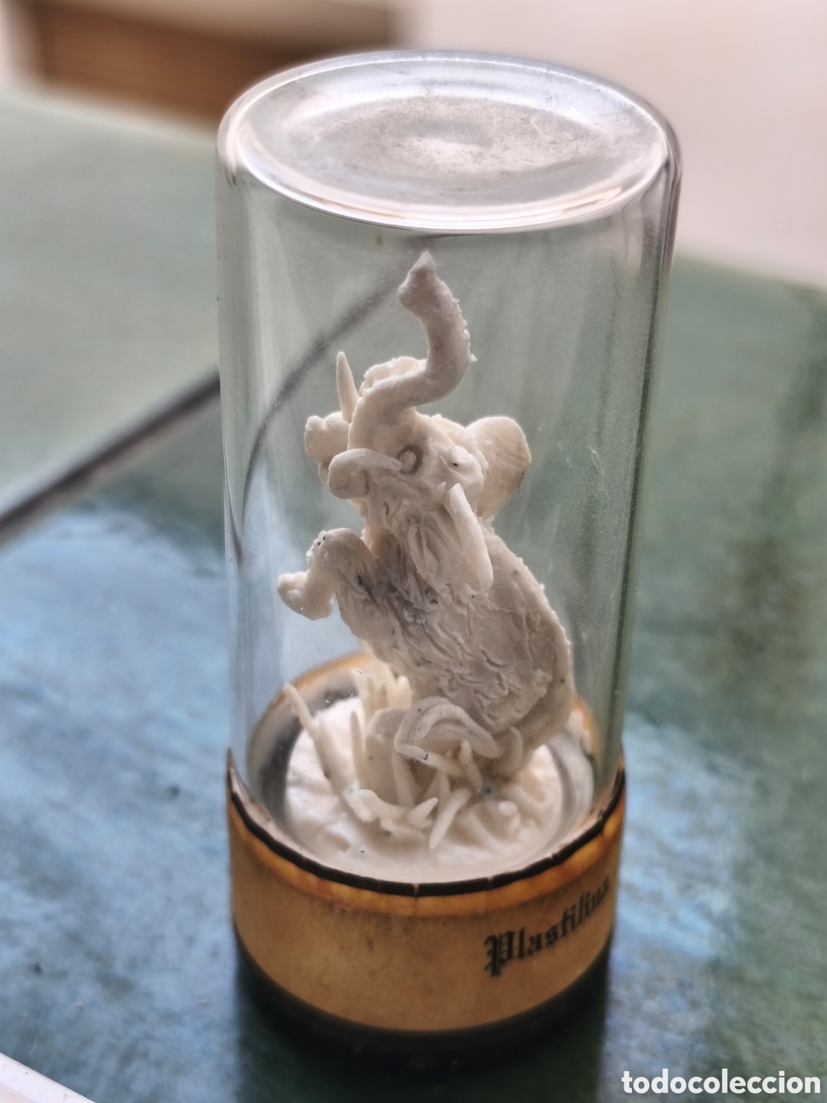 Arte: Figura en plastilina miniatura F. Such - Elefante