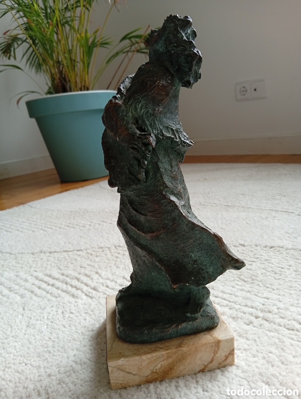 Arte: Escultura original de Josep Bofil &rdquo;Dama al viento&rdquo;