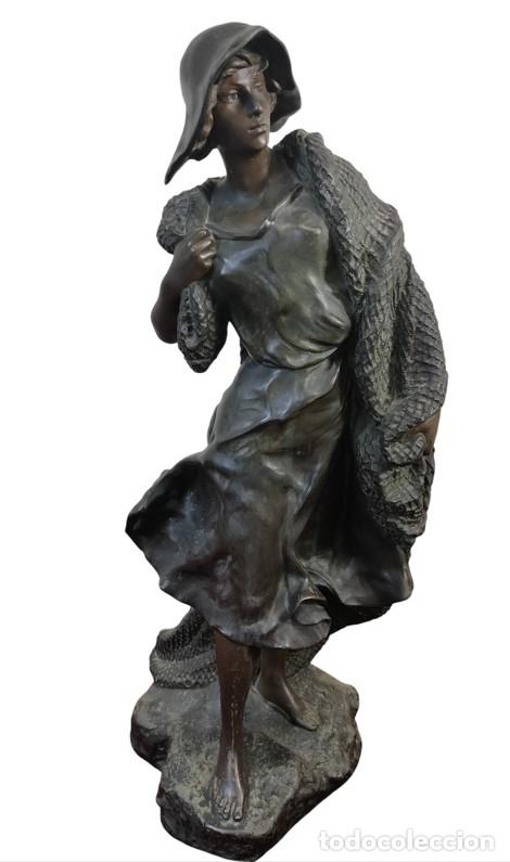Arte: LUCA MADRASSI. PESCADOR CON LAS REDES. CALAMINA. FRANCIA. FINALES DEL SIGLO XIX.
