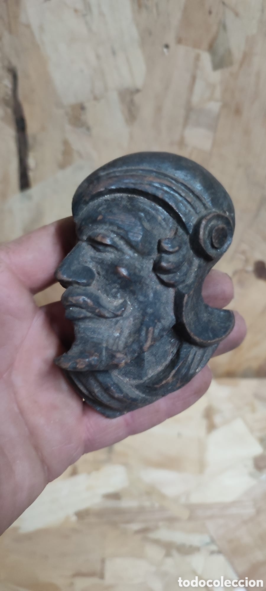 Arte: Peque&ntilde;a escultura madera tallada hecha a mano, antigua. Mide 10 cm x 6 cm.