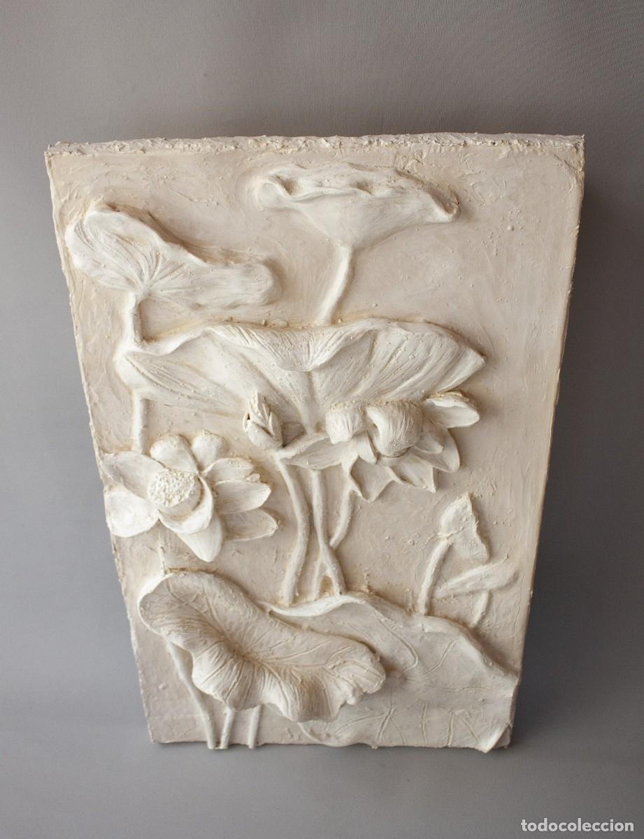 Arte: Relieve con flores. Bajorrelieve. Decoraci&oacute;n de pared. - Foto 6