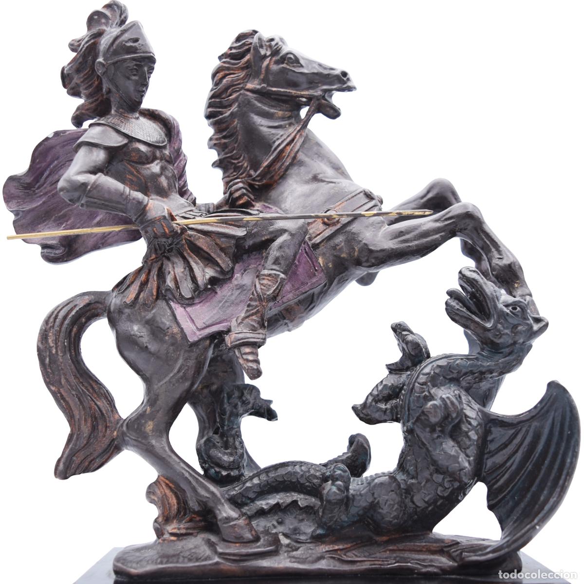 Arte: Escultura San Jorge matando al Drag&oacute;n