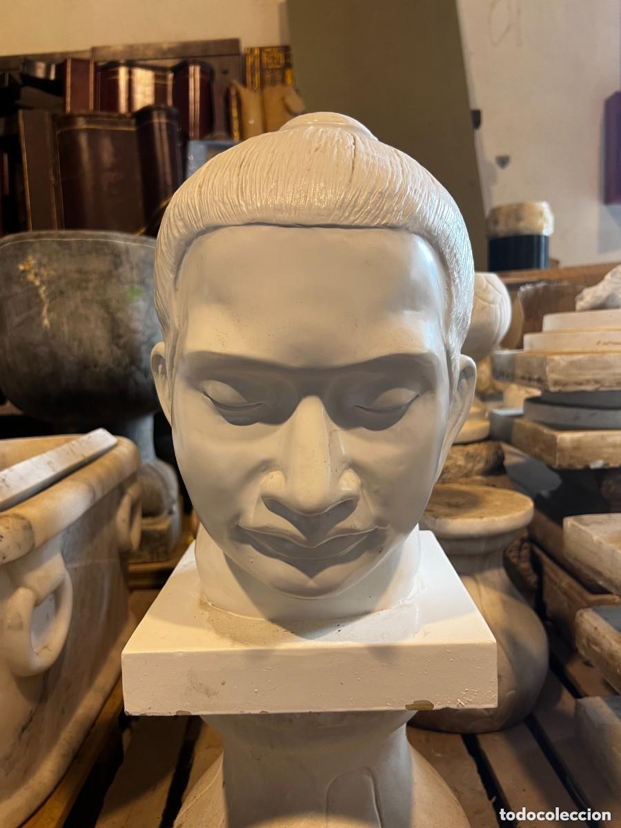 Arte: Busto escult&oacute;rico en yeso patinado &mdash; estilo oriental &mdash; pieza decorativa cl&aacute;sica
