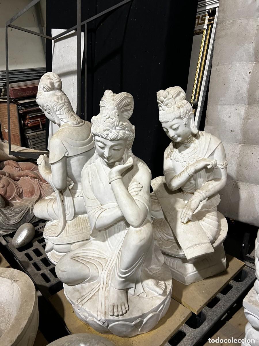 Arte: Conjunto de esculturas orientales en m&aacute;rmol blanco, talladas a mano. Elegancia y serenidad atemporal
