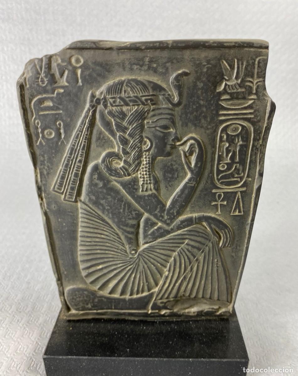 Arte: Reproducci&oacute;n art&iacute;stica de la Estela de Rams&eacute;s II ni&ntilde;o 18x12,5cm