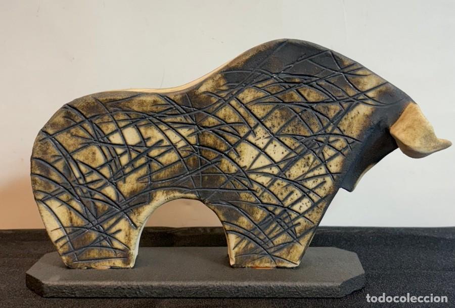 Arte: Escultura de Toro Ib&eacute;rico - Foto 2