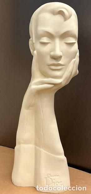 Arte: Figura de Christian Dior