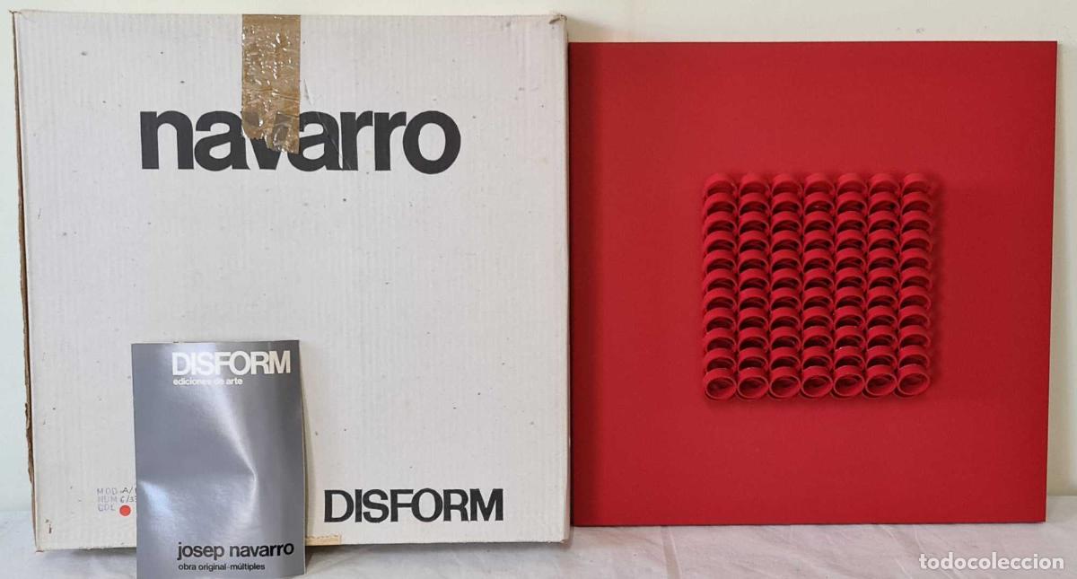 Arte: JOSEP NAVARRO. ESCULTURA MODULAR OSCILANTE. METAL ESMALTADO. DISFORM. 1974.