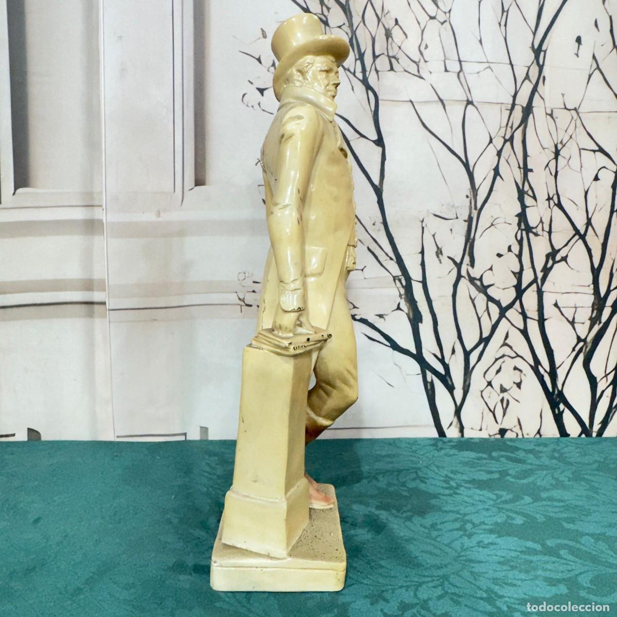 Arte: Escultura de Goya moldeada a mano - Foto 3
